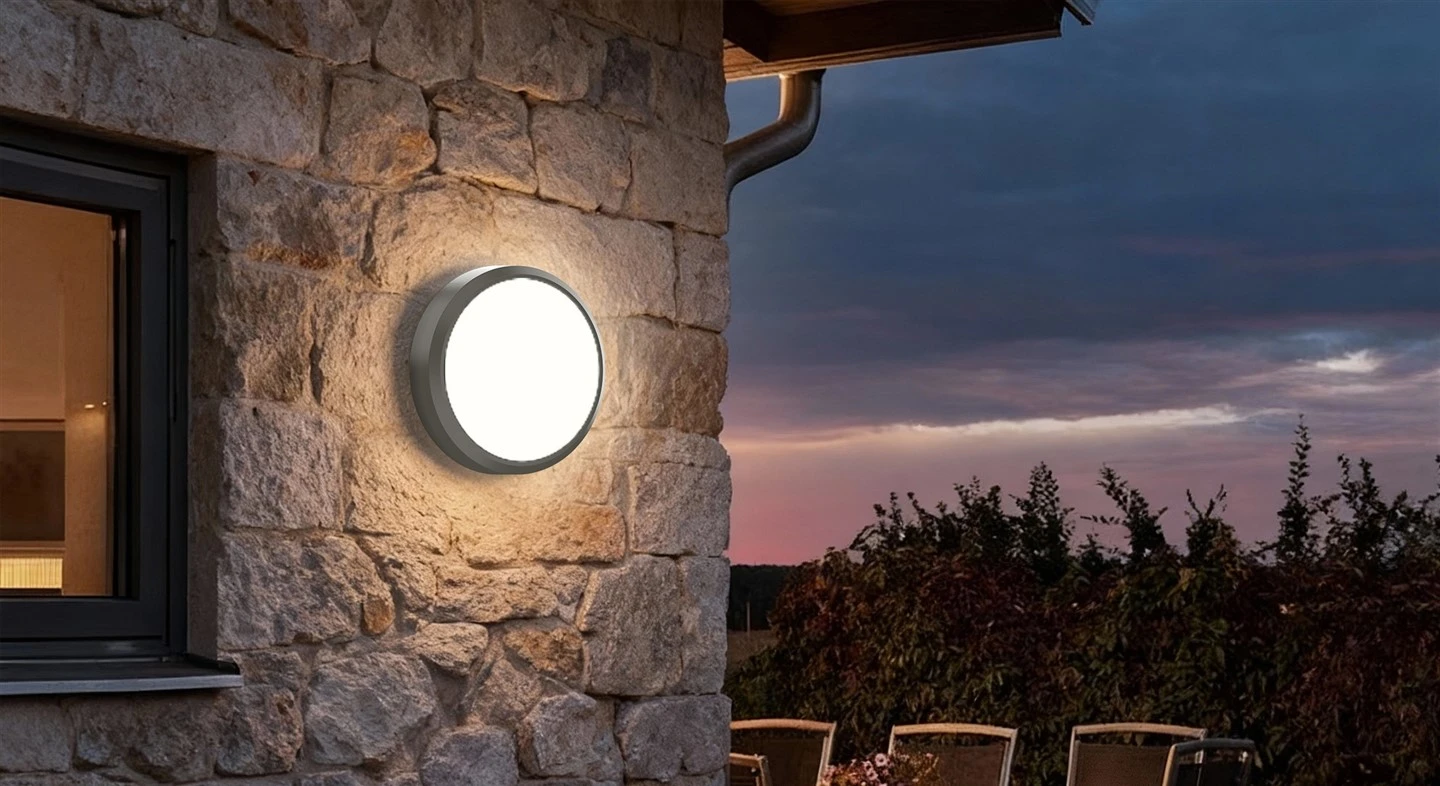 Pro C290 Bulkhead Light best